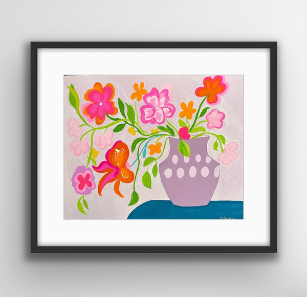 Mauve vase on a Blue Table